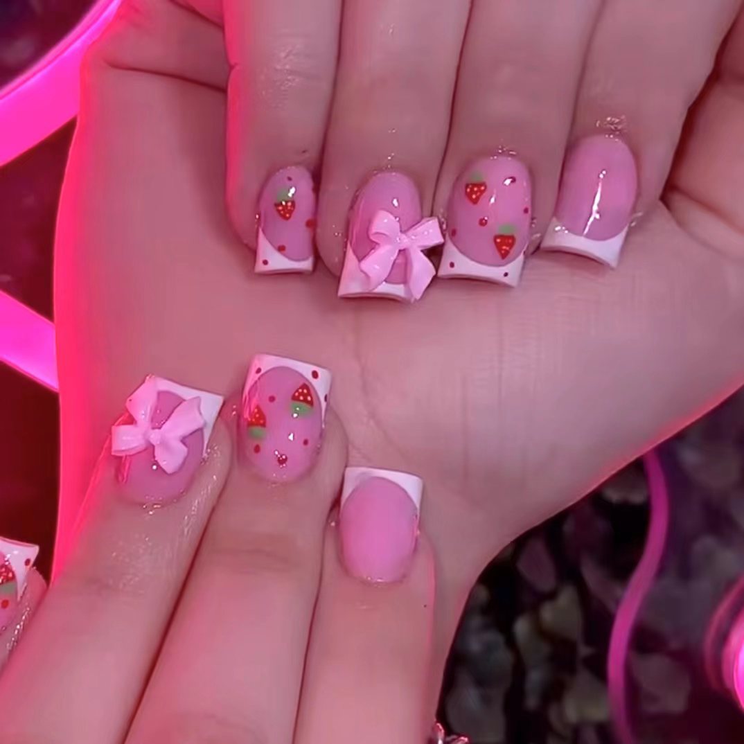 Nail Art Strawberry - 24pcs Red Strawberry Designs Fake Nail
