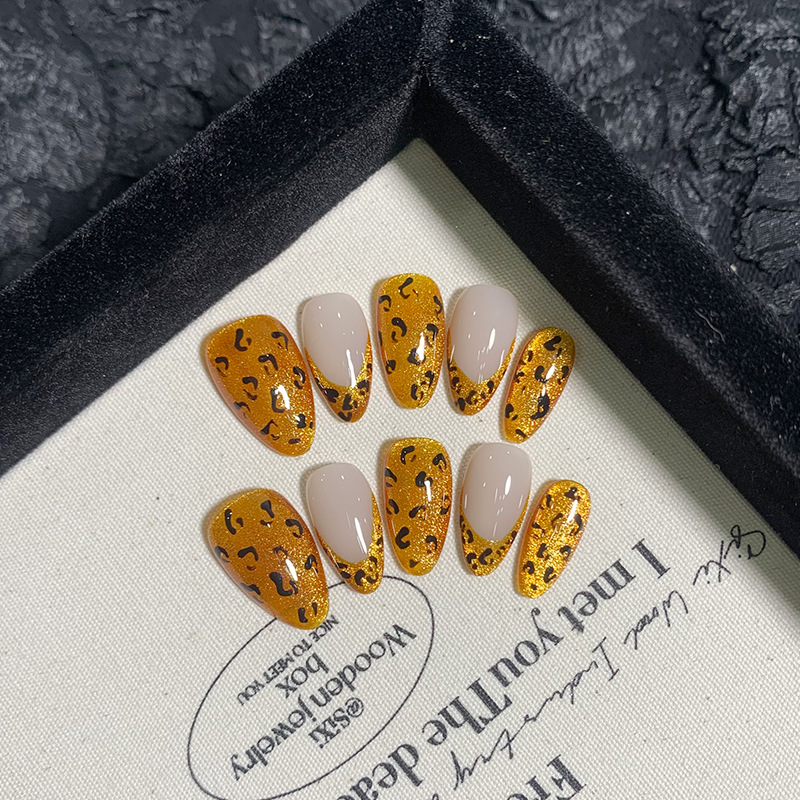Nail Art Full Cat Eye - 10pcs Handmade French Almond Press On