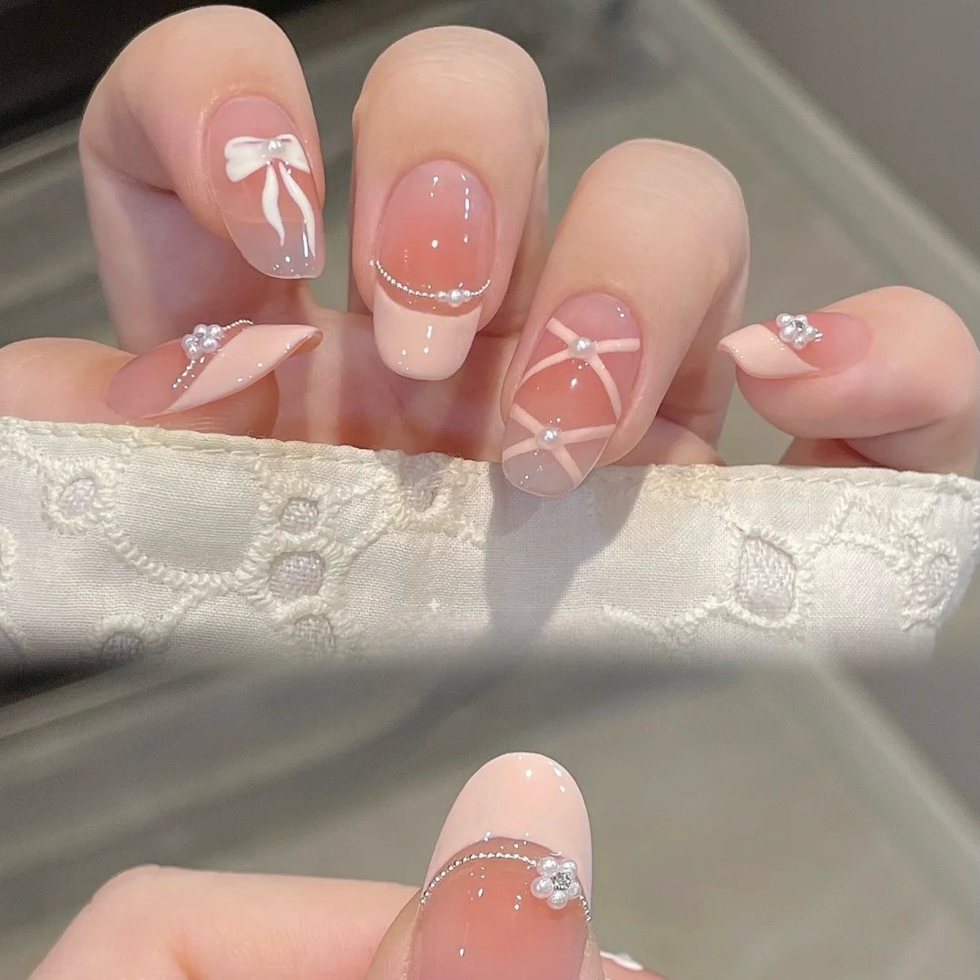 10Pcs White French Pink Heart  - огляд і ціна Nail Art Xs
