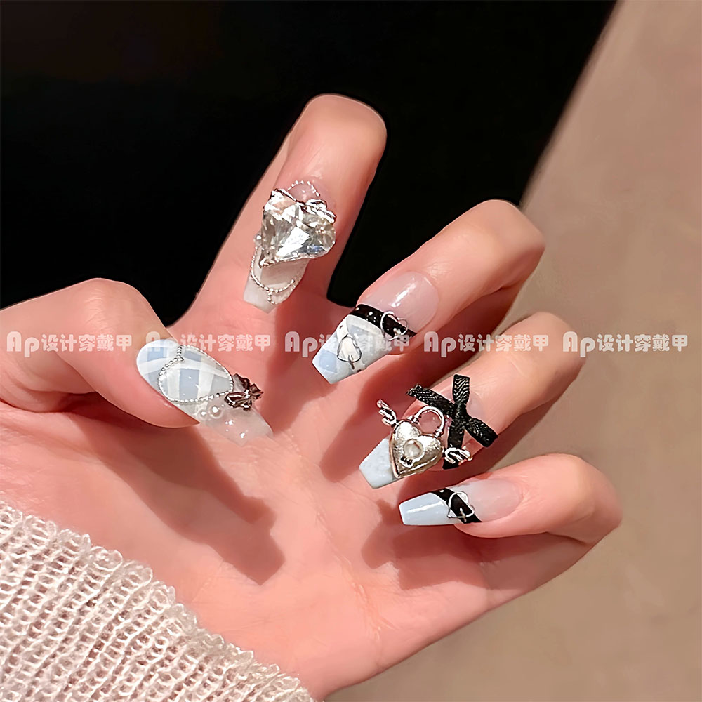 Cute Childlike Fun 3D Rilakkum - огляд і ціна Nail Art Strawberry