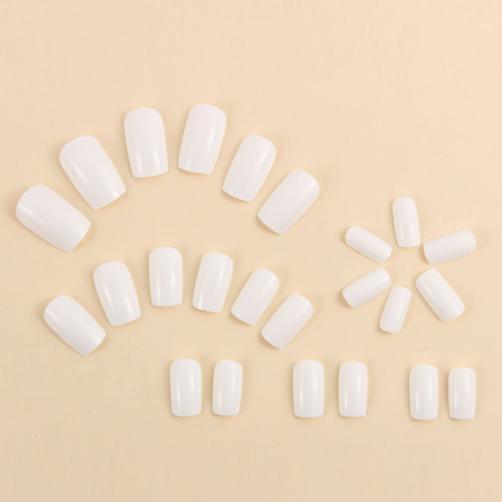 24PCS Simple White Press on Na - огляд і ціна Nail Art Simple Elegant