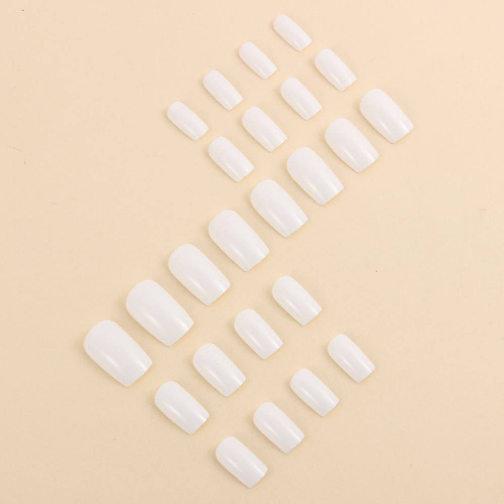 24PCS Simple White Press on Na - огляд і ціна Nail Art Simple Elegant