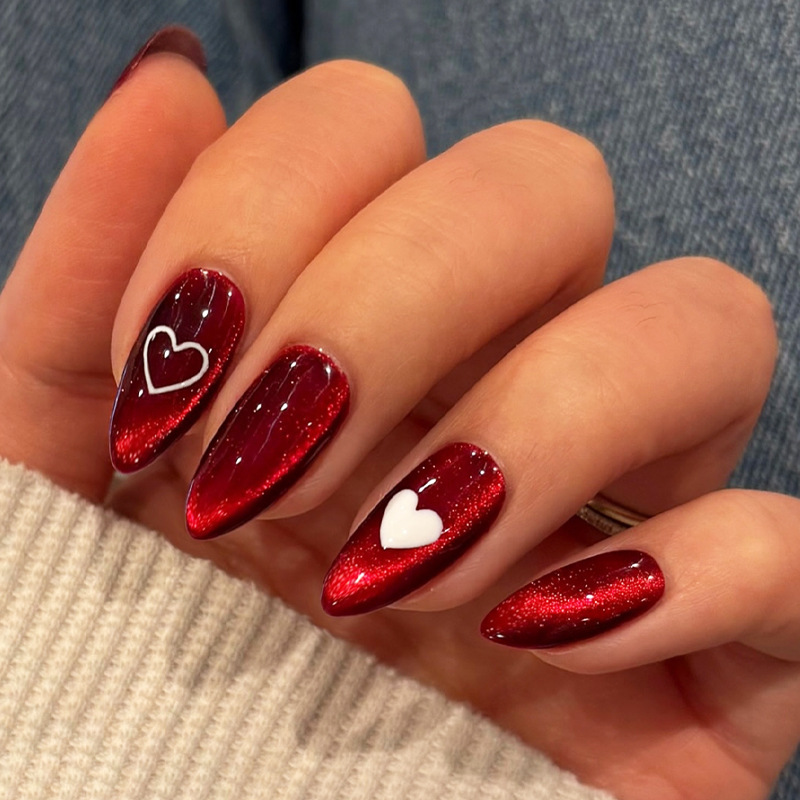 24PCS Simple Red Cat Eye Almon - огляд і ціна Nail Art Cat Eye Simple