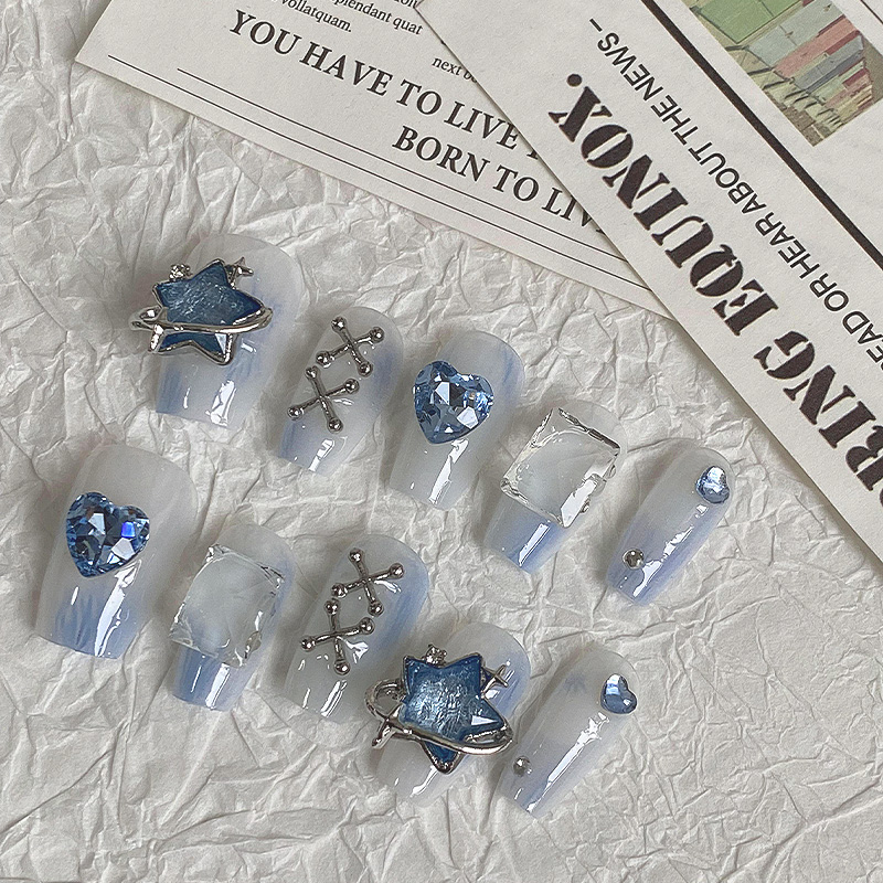 10pcs Dreamy Light Blue Press  - огляд і ціна Nail Art Maroon